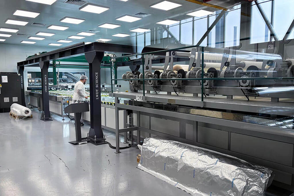 laminated glass in the glass factory